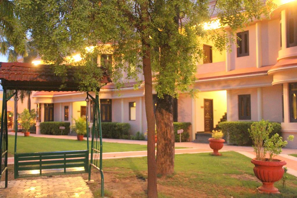 Juesta Rajputana Resort & Convention Centre, Udaipur Exterior foto