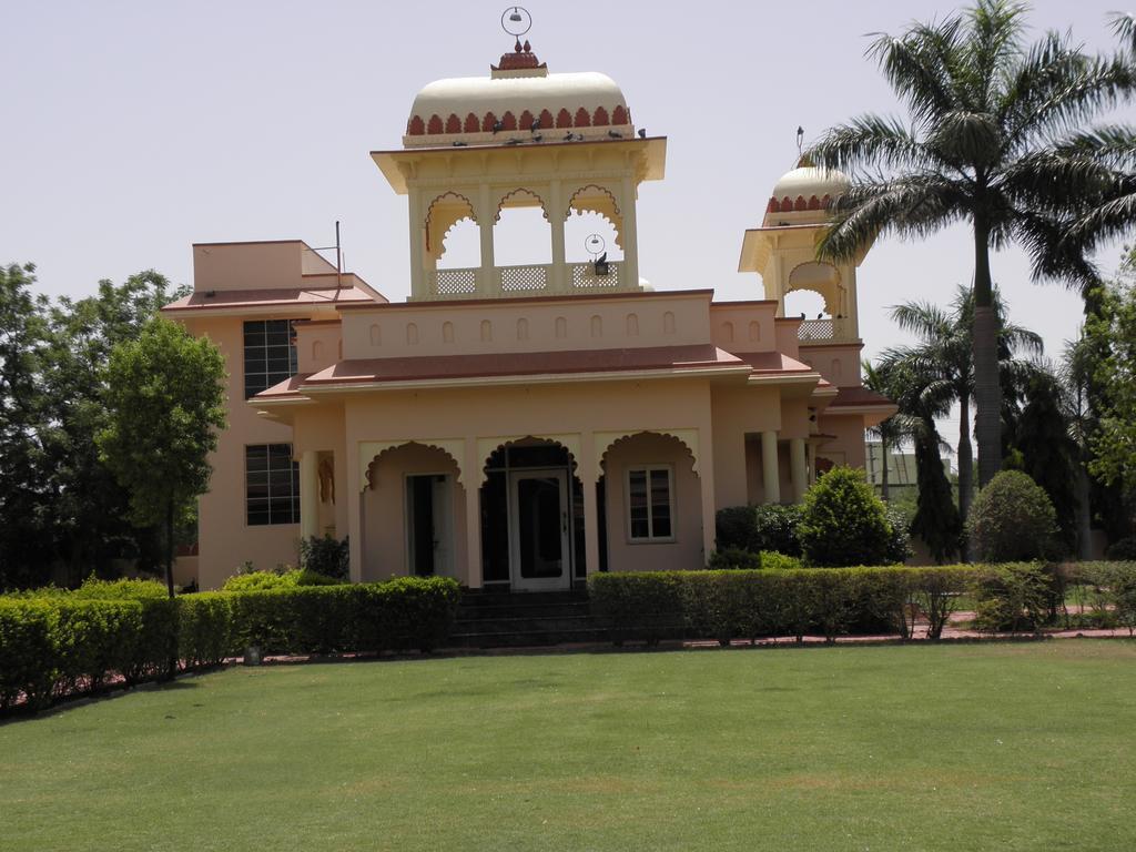 Juesta Rajputana Resort & Convention Centre, Udaipur Exterior foto