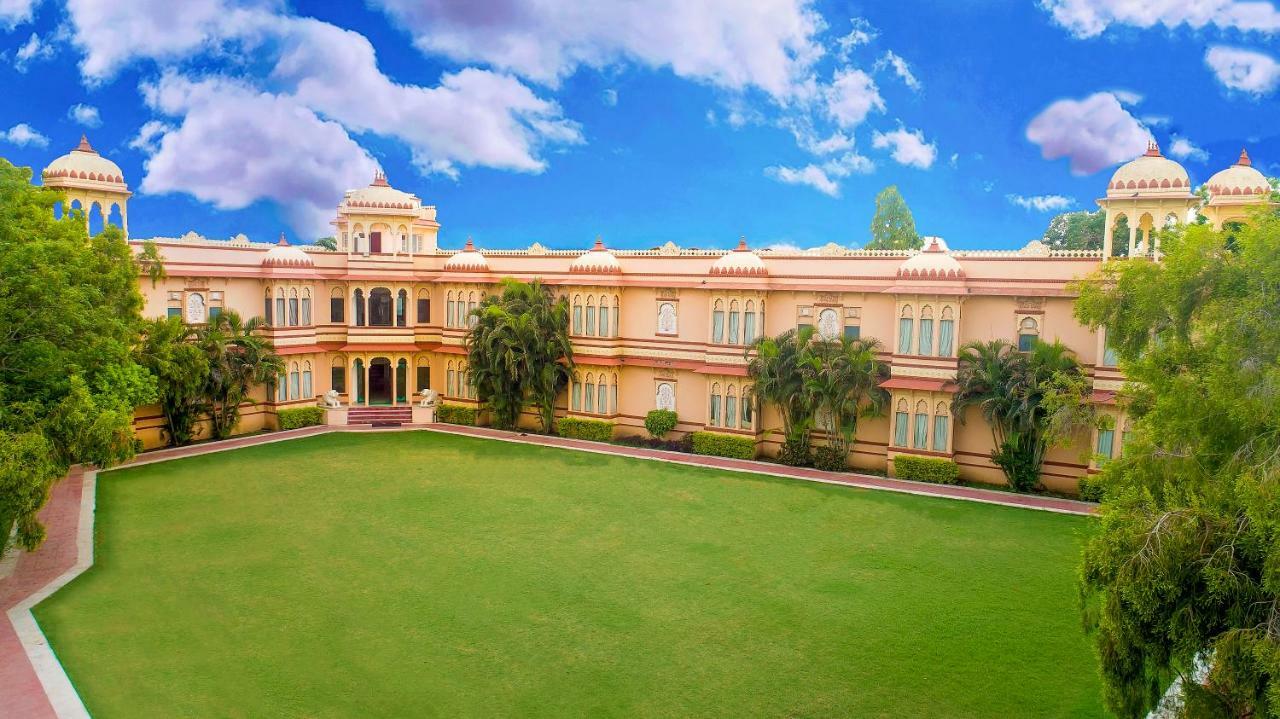Juesta Rajputana Resort & Convention Centre, Udaipur Exterior foto